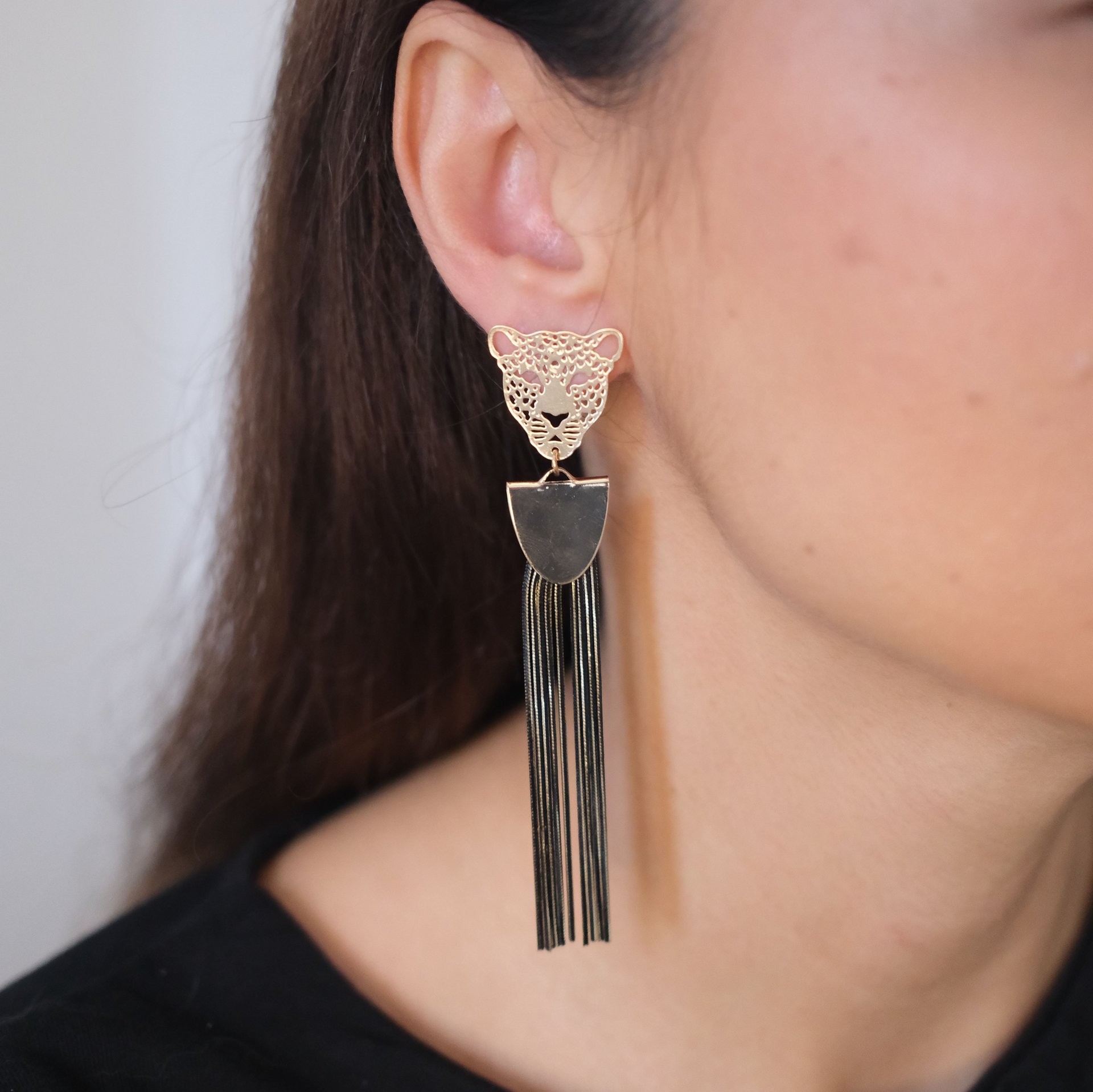 Leopard Icon Drop | Leopar Figürlü Zincir Küpe - 2. görsel